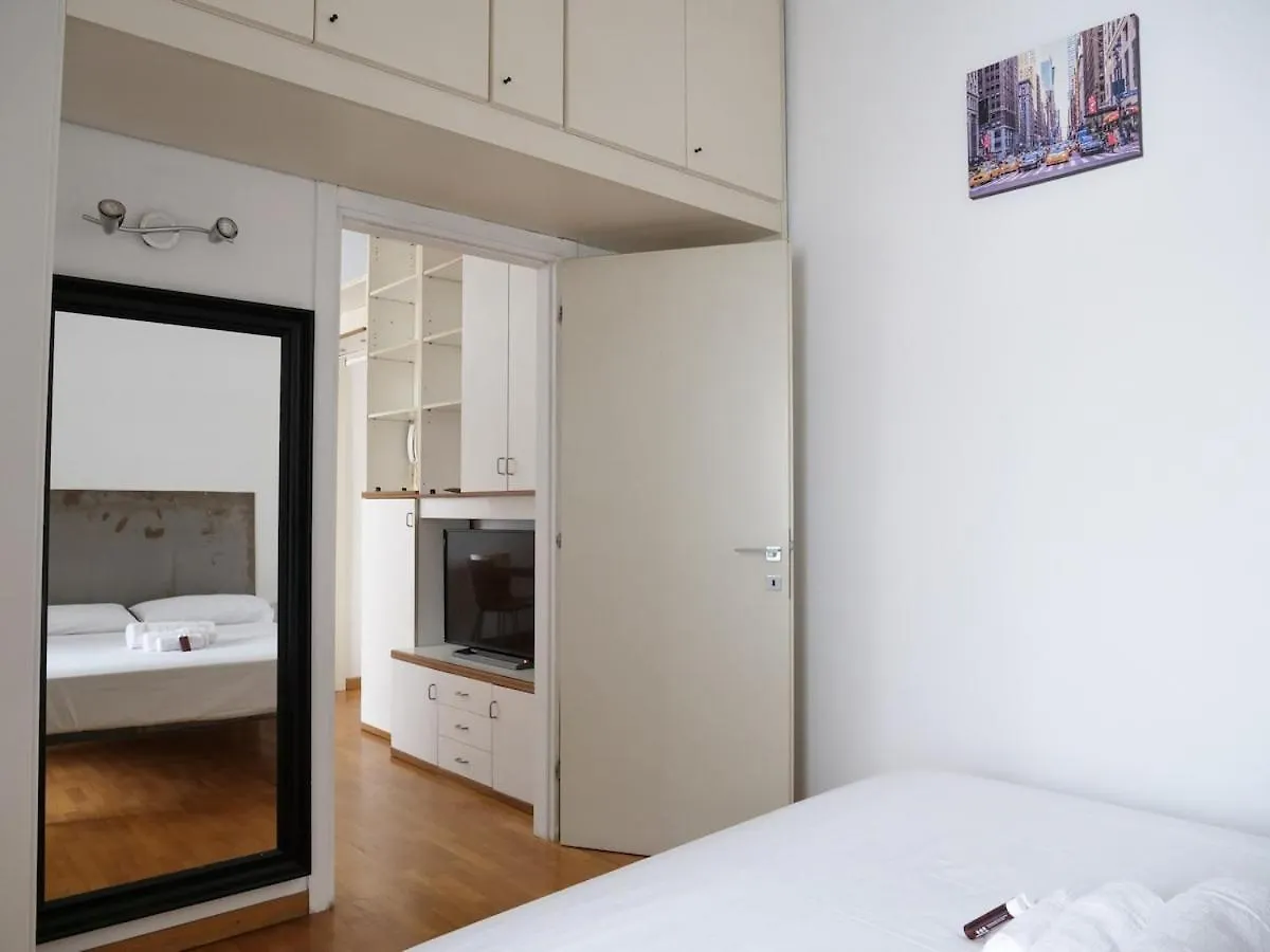 Urban Perspective - 250 Meters From The Metro Apartment Milan Italy