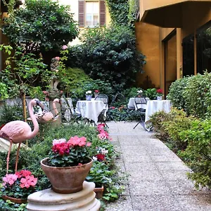 Sanpi Hotel
