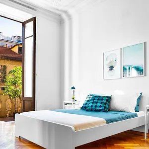Hemeras Boutique Homes - 4 Design Homes In Center Апартаменты